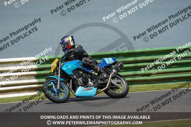 enduro digital images;event digital images;eventdigitalimages;mallory park;mallory park photographs;mallory park trackday;mallory park trackday photographs;no limits trackdays;peter wileman photography;racing digital images;trackday digital images;trackday photos